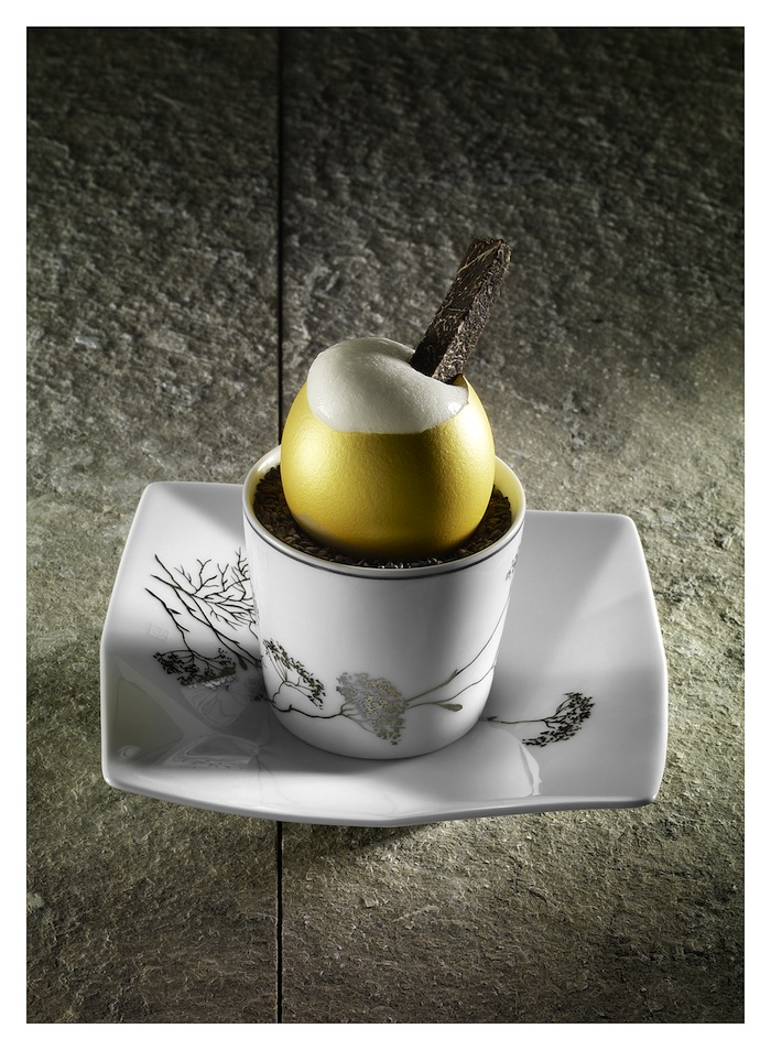 Photo du plat golden egg à la truffe de Denis Fétisson