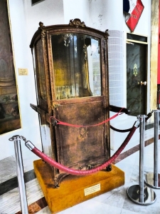 Négresco-Chantecler-collection d'oeuvre d'art, la chaise à porteur