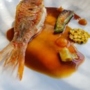 Le rouget vu par Sébastien Sanjou Une belle adresse : le Relais des Moines, la table de Sébastien Sanjou